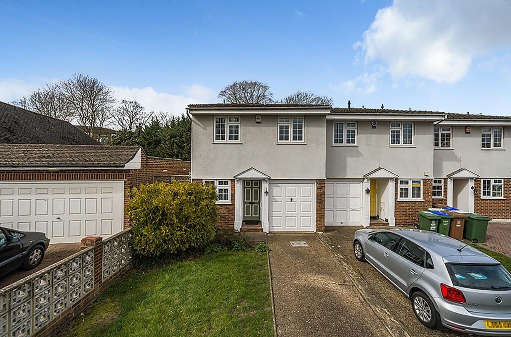 The Drive, Sidcup DA14 4 bed end of terrace house £525,000