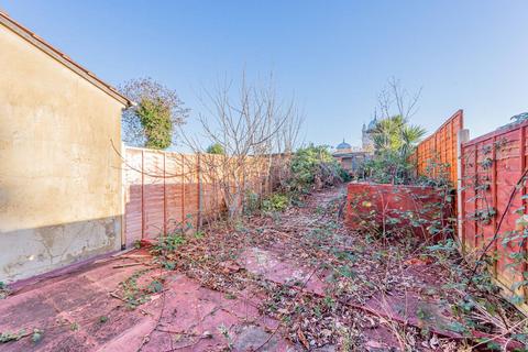 81 Eardley Road, London, SW16 6DB