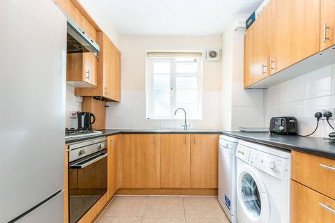 2 bedroom flat to rent - London Road, Morden, SM4