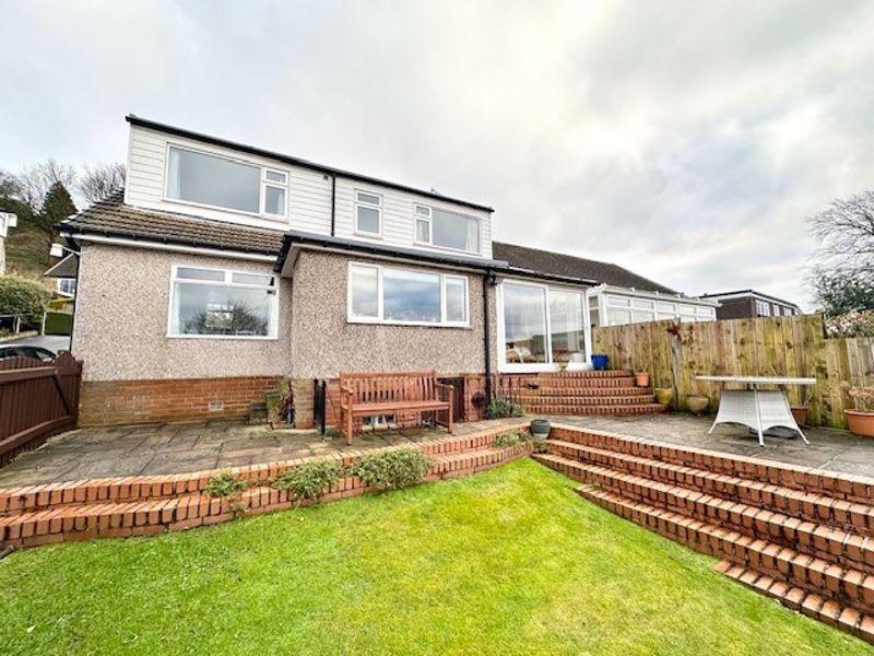Kelvin Avenue, Trimmingham, Halifax 3 bed semidetached house for sale