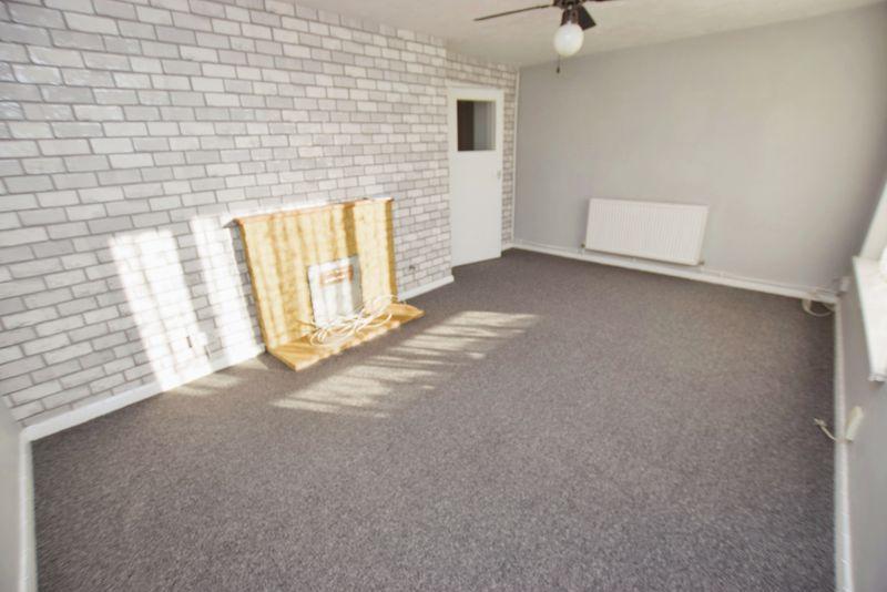 Lancelot Road, Beacon Heath, Exeter 2 bed apartment for sale £159,950