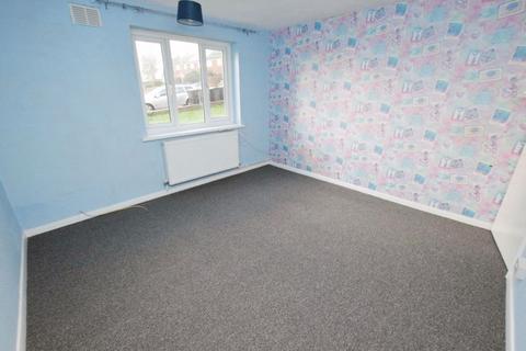 32 Lancelot Road, Exeter, EX4 9DA
