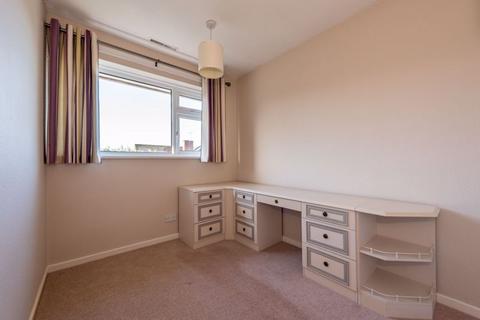 2 Browning Road, Fetcham, Leatherhead, KT22 9HN