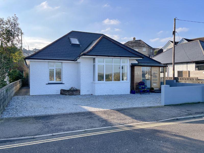 Redannick Lane, Truro 4 bed detached bungalow for sale £475,000