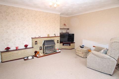 16 Coach Road, Acrise, Folkestone, CT18 8LS