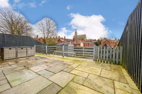 22 Eversley Avenue, Leek, ST13 5HS