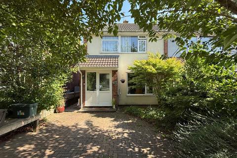 3 bedroom end of terrace house to rent - Chescombe Road, Yatton, North Somerset, BS49