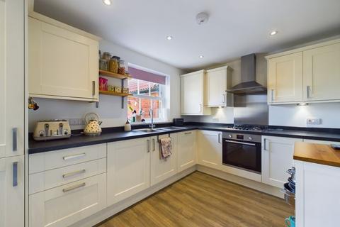 12 Falcon Close, Seavington, Ilminster, TA19 0FE