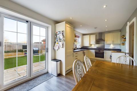 12 Falcon Close, Seavington, Ilminster, TA19 0FE