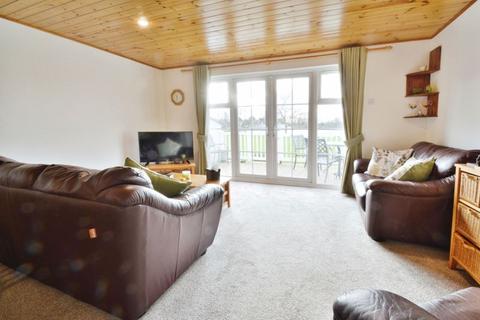 3 bedroom terraced house for sale, Isis Lake, Cotswold Water Park, Gloucestershire