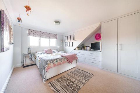 143 Pack Lane, Basingstoke, RG22 5HN