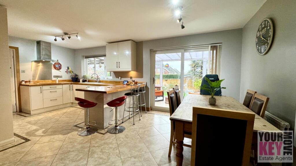 Lucy Avenue, Broadmead Village, Folkestone, Kent CT19 5TN 4 bed