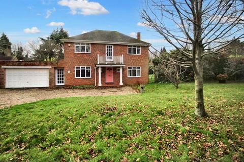 4 bedroom detached house for sale, Daws Hill Lane, High Wycombe HP11