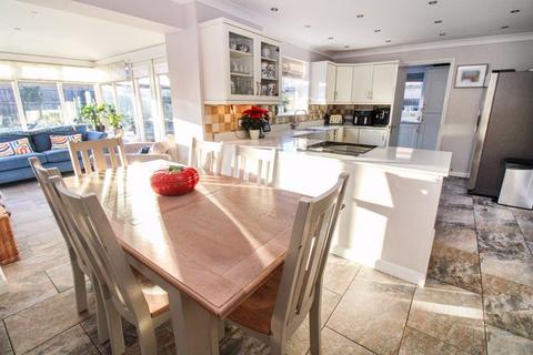 18 Berwick Way, Sandy, SG19 1TR