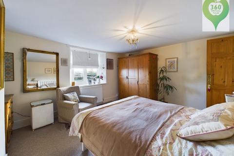 2 The Mead, Ilchester, Yeovil, BA22 8NZ