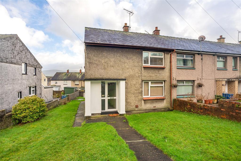 Penrhyn Avenue, Bangor, Gwynedd, LL57 3 bed end of terrace house for