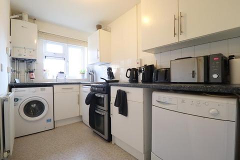 1 bedroom maisonette for sale, Haddon Road, St Annes, Luton, Bedfordshire, LU2 0JB
