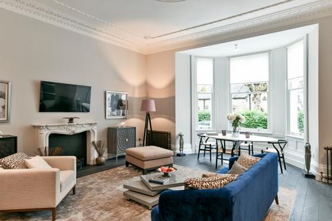 2 bedroom flat for sale, Redcliffe Square, Chelsea, London