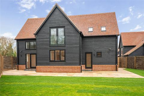 5 bedroom detached house for sale, Cozens Farm, Chelmsford Road, High Ongar, CM5