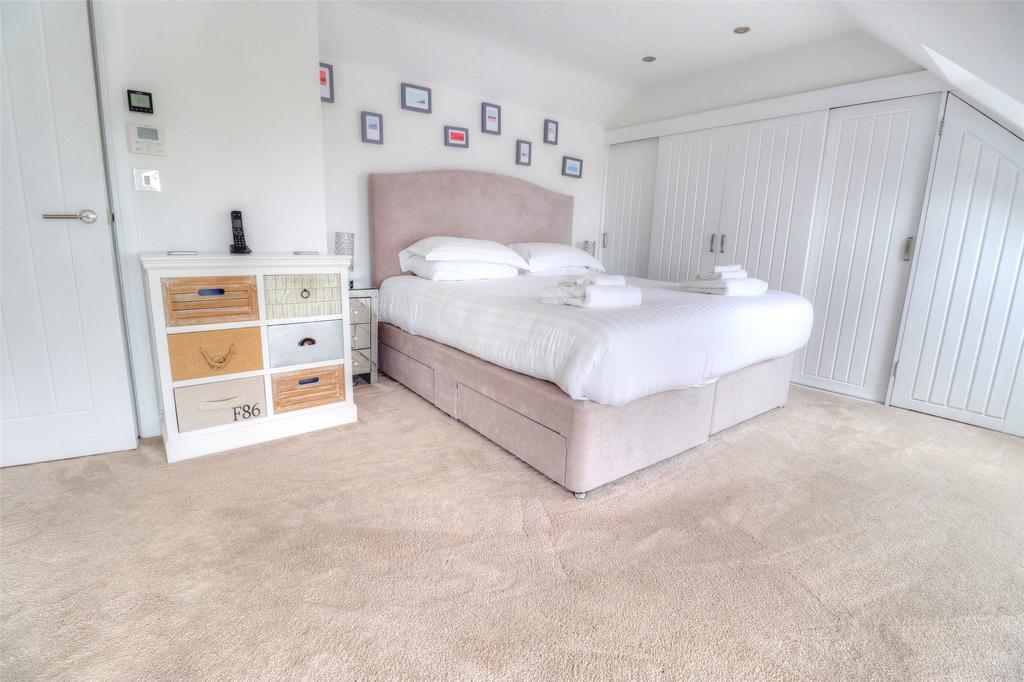 Main Bedroom