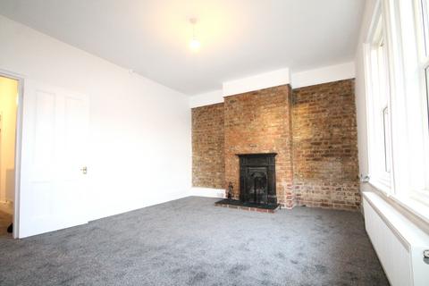 1 bedroom apartment to rent, Northcourt Road