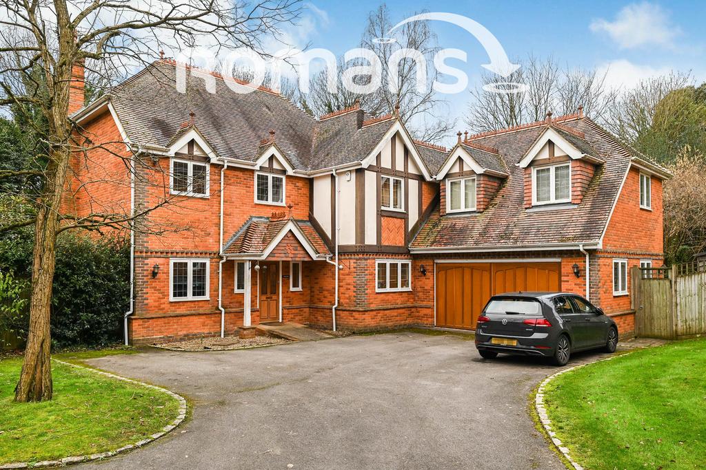 Milton Road, Wokingham 5 bed detached house to rent £3,750 pcm (£865 pw)