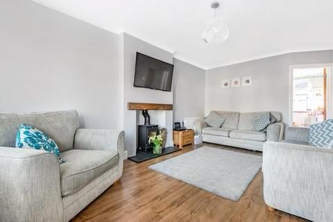 105 The Green, Welling, DA16 2PB