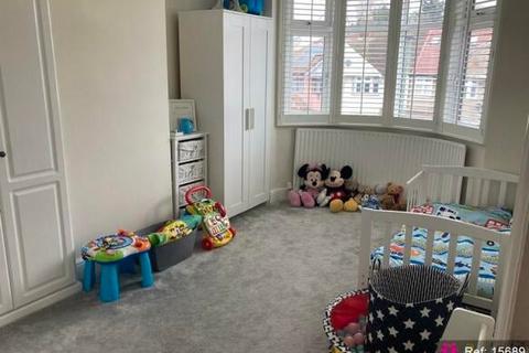 105 The Green, Welling, DA16 2PB