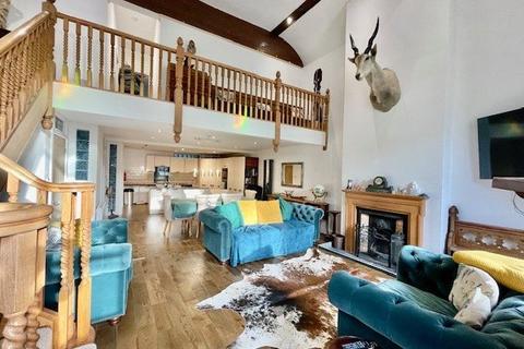 undefined, Abercegir, Machynlleth, Powys, SY20