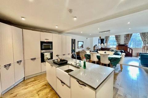 undefined, Abercegir, Machynlleth, Powys, SY20