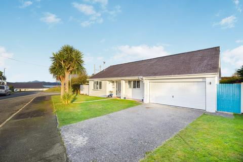 3 bedroom detached bungalow for sale, 'Tir Haf', Lon Cernyw, Bwlchtocyn