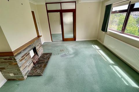 13 Compton Knoll Close, Plymouth, PL3 5HS