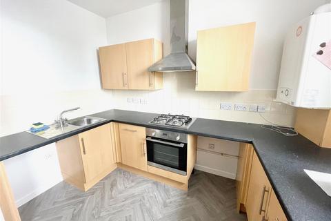 2 bedroom flat to rent, Old Laira Road, Plymouth PL3