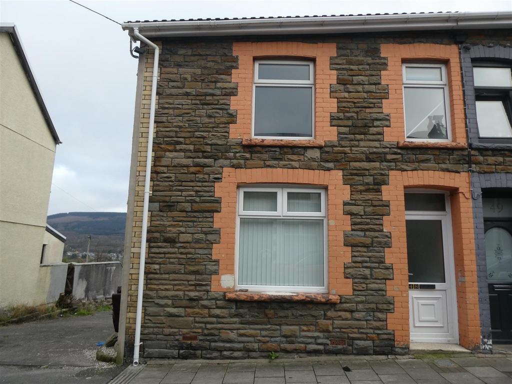 Brook Street, Aberaman, Aberdare 3 bed end of terrace house £650 pcm