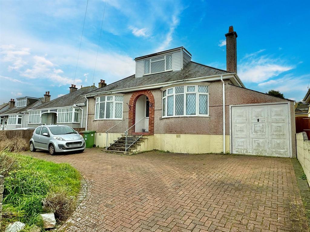 Berry Park Road, Plymouth PL9 3 bed detached bungalow for sale £335,000