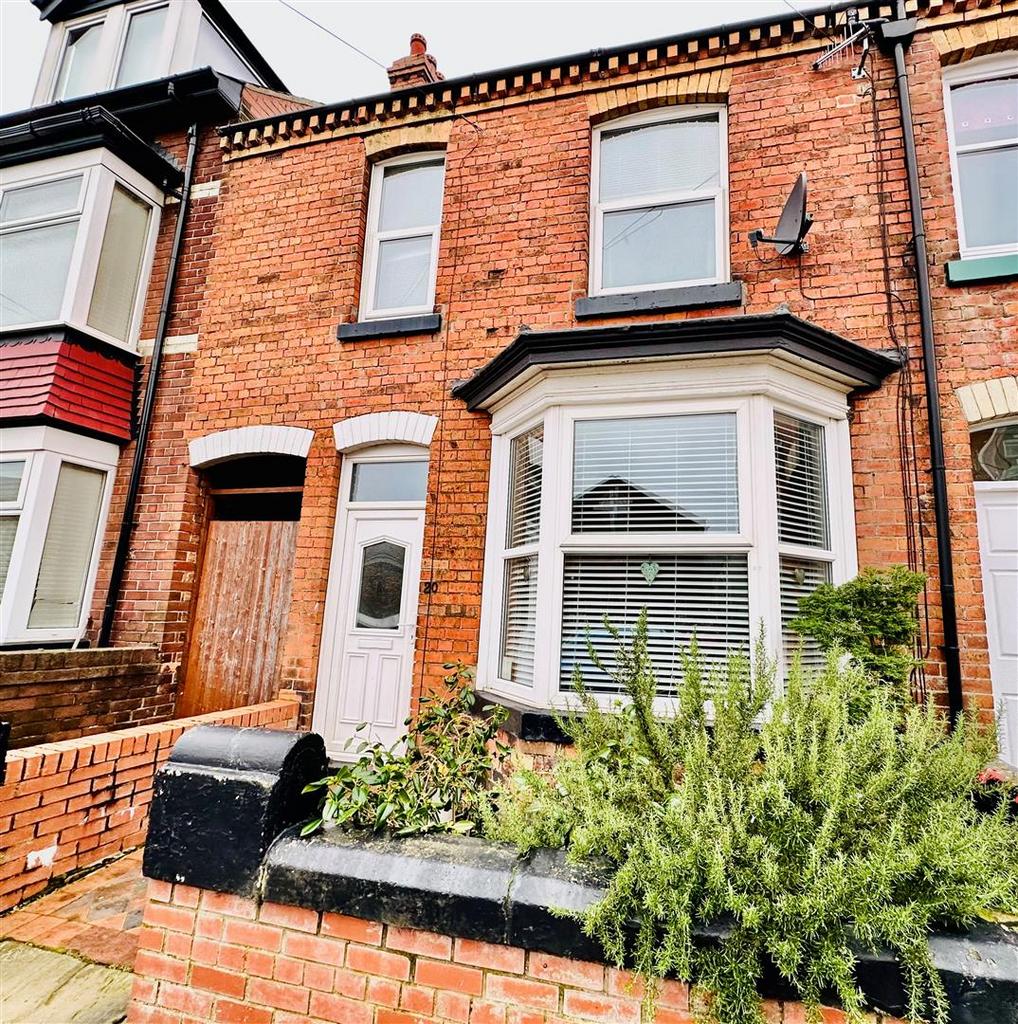 St. Johns Road, Scarborough 3 bed terraced house for sale £165,000