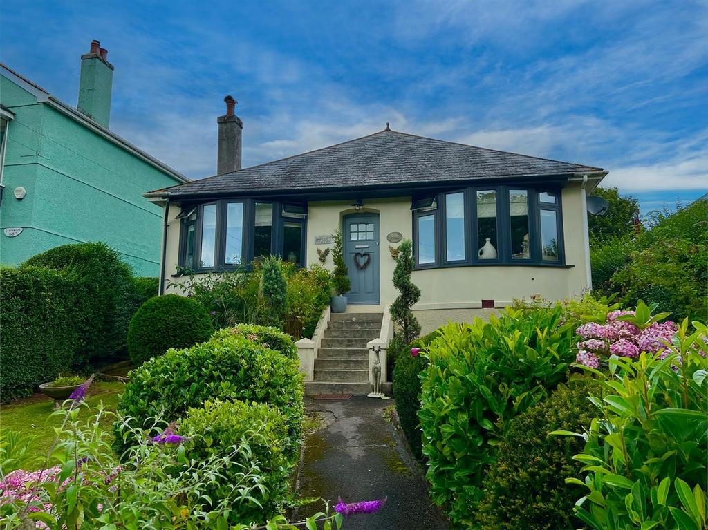 Hooe Road, Plymouth PL9 2 bed detached bungalow for sale £360,000