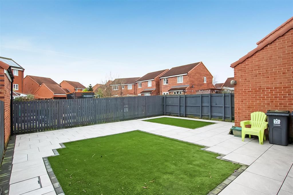 The Lanes, Darlington 3 bed detached house for sale £165,000