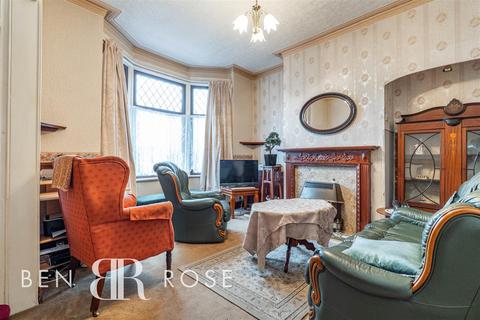 3 bedroom terraced house for sale, Ribble Crescent, Walton-Le-Dale, Preston