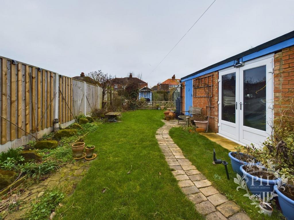 Windsor Road, Redcar 3 bed semidetached house for sale £215,000