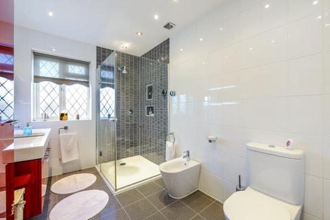 7 Scarborough Close, Cheam, Sutton, SM2 7EA