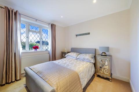7 Scarborough Close, Cheam, Sutton, SM2 7EA
