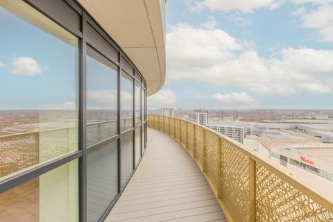 2 bedroom apartment for sale, Cascade Way, White City, W12