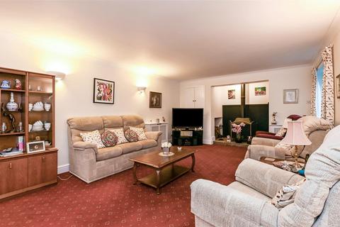 4 bedroom terraced house for sale, The Close, East Wittering, West Sussex.
