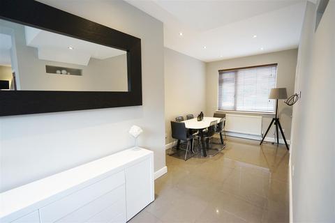 5 Shaw Road, Horwich, Bolton, BL6 7LT