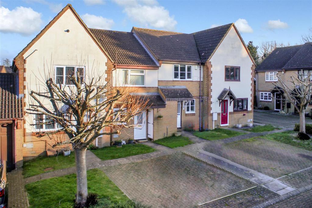 Coverack Place, Tattenhoe, Milton Keynes 2 bed terraced house for sale