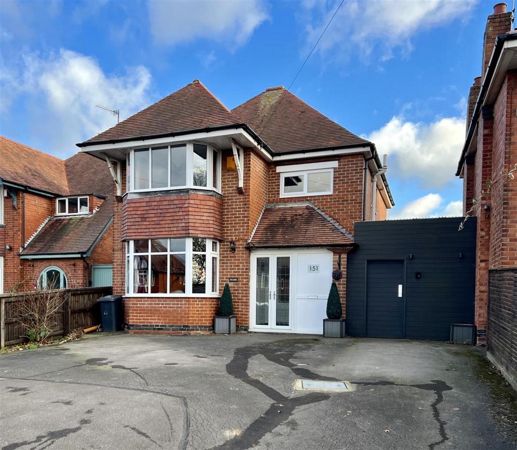 Finlay Road, Gloucester GL4 3 bed detached house for sale £450,000