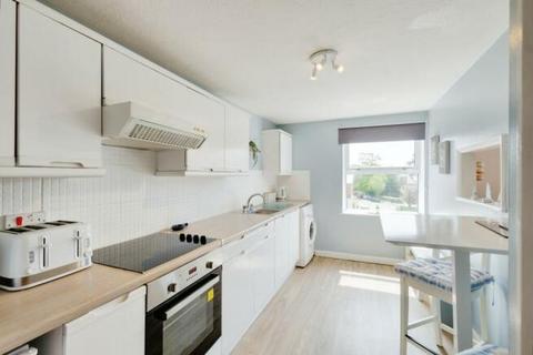 2 bedroom flat for sale, 748 Christchurch Road, Bournemouth