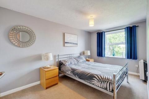 2 bedroom flat for sale, 748 Christchurch Road, Bournemouth