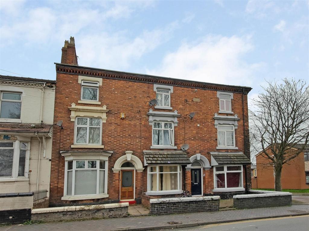 Broad Street, Crewe 4 bed townhouse £995 pcm (£230 pw)